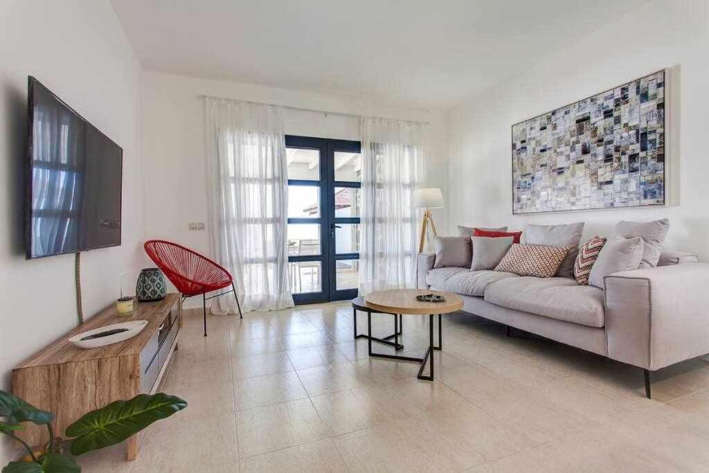 Homu Bianca Fantastica Villa Con Piscina Privad Playa Blanca  Exterior foto